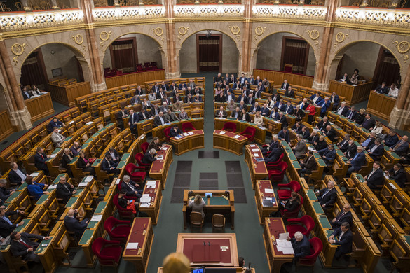 A választásokkal kapcsolatos törvényjavaslatot tárgyalta az Országgyűlés