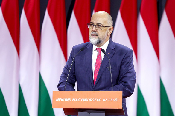 Kelemen Hunor: Folytatni kell az őshonos kisebbségek védelmében elkezdett munkát