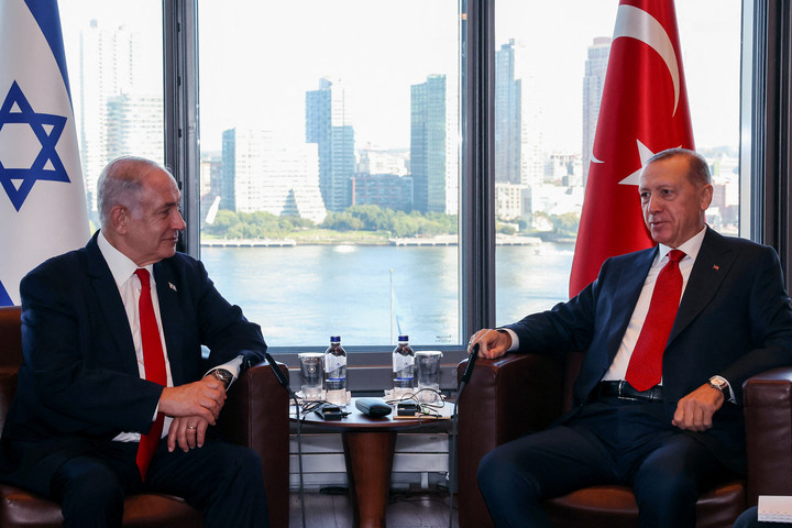 Fotó: AFP/Turkish Presidency Press Office/Handout Netanhaju: Erdogan az utolsó, aki erkölcsről prédikálhat