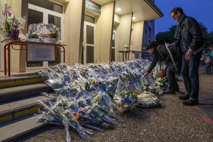 Fotó: AFP / Denis Charlet Egy 17. századi festmény miatt retteg egy francia középiskola tanári kara