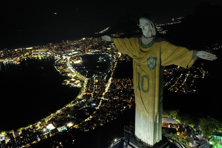 Fotó: AFP/Mauro Pimentel Egy évvel a halála után Pelére emlékezett Brazília
