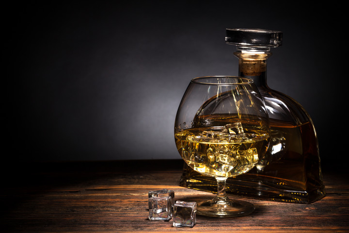 Ezek a folyamatok zajlanak le az agyban az alkohol hatására