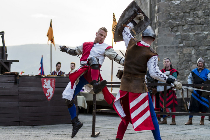 Fotó: Facebook/Renaissance Étterem - Restaurant Hagyományőrző reneszánsz szilveszteri mulatság Visegrádon