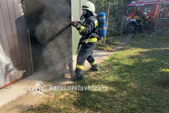 Tűz ütött ki egy ipari telephelyen Beremend külterületén