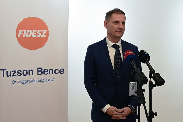 Tuzson Bence: Magyarország eleget tett az uniós kéréseknek, és várja, hogy megérkezzenek a neki járó pénzek