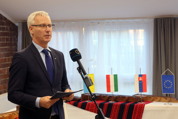 Soltész Miklós: A békességet tartjuk a legfontosabbnak