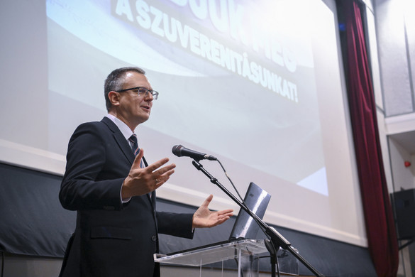 Rétvári Bence: Meg kell előzni, hogy egy önkormányzat fizetésképtelenné váljon
