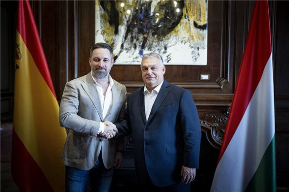 Orbán Viktor miniszterelnök az európai jobboldali összefogásról tárgyalt a spanyol VOX elnökével