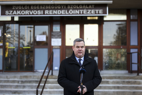 Egészségügyi államtitkár: A kormány 400 millió forinttal támogatja a zuglói egészségügyi fejlesztéseket