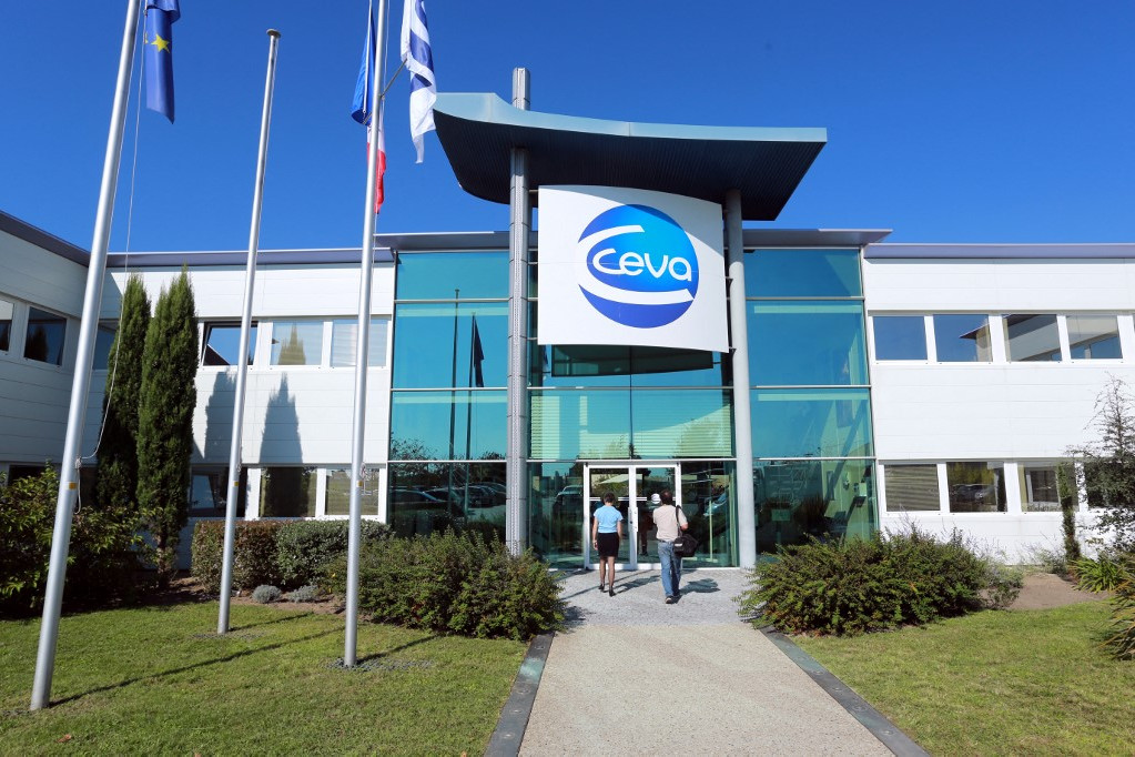 A CEVA globális állategészségügyi vállalat székhelye Libourne-ban, 2014. október 3-án