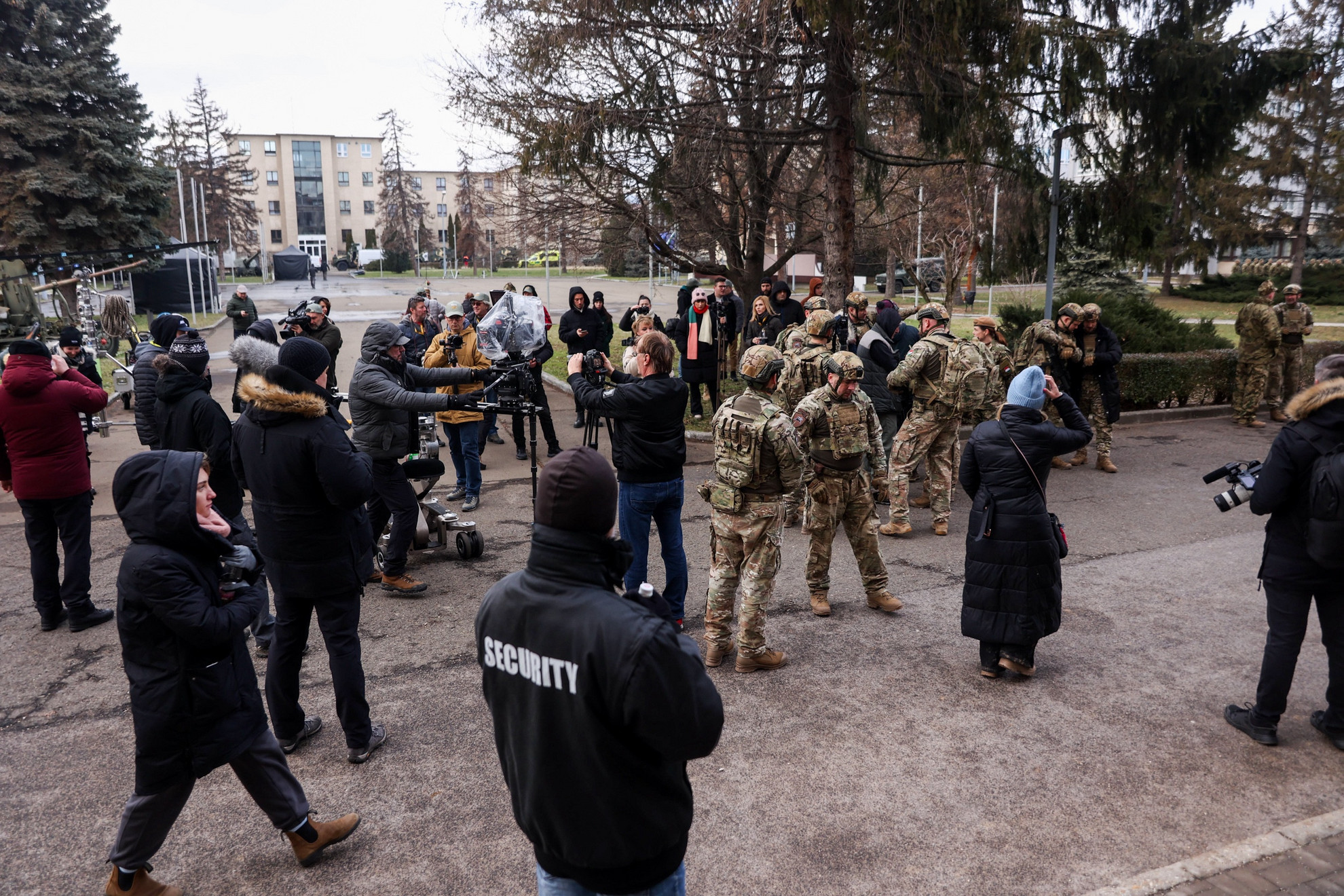 Fotó: MH/Török Péter S.E.R.E.G. Sorozat sajtónyilvános forgatási nap,2024.01.23., Szentendre