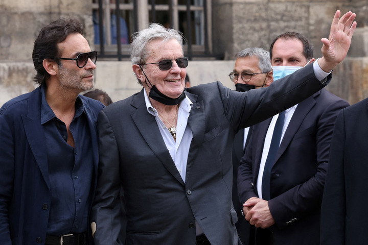 Egymást ölik Alain Delon gyermekei az örökségért