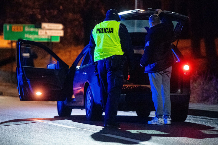 Fotó: AFP/Mateusz Slodkowski Lengyelország március 2-ig meghosszabbította az ellenőrzést a szlovák határon