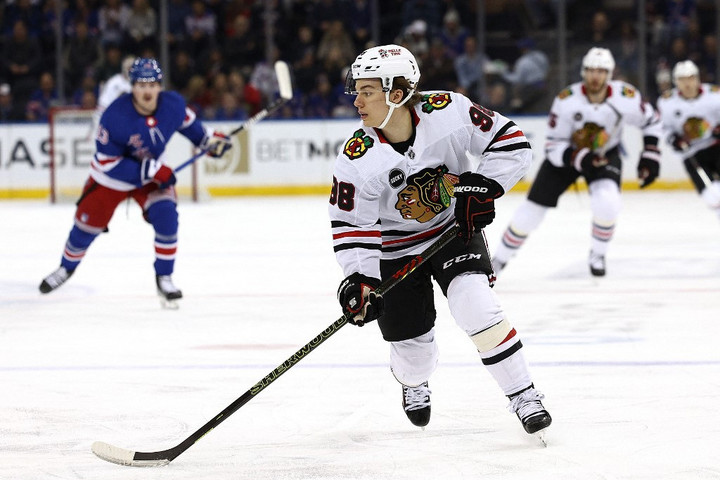 NHL – Megműtötték a törött állú újoncsztárt