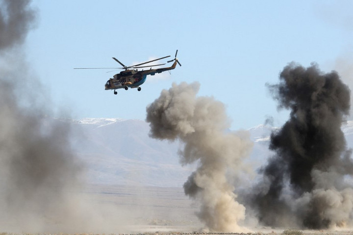 Fotó: IGOR KOVALENKO / ANADOLU / ANADOLU VIA AFP Lezuhant egy katonai helikopter Kirgizisztánban