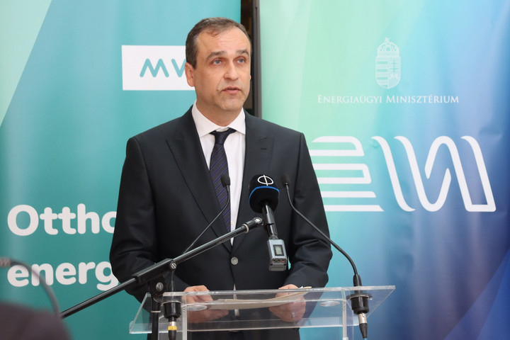 MVM-vezérigazgató: Egész Európa elaludt, a németek és a lengyelek is