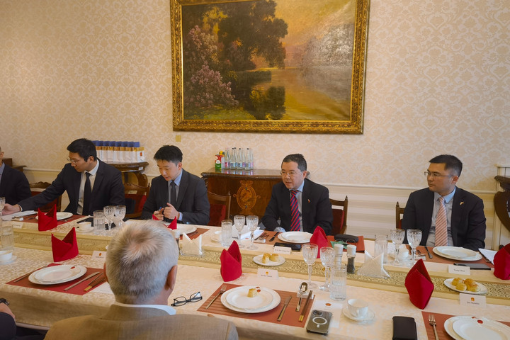 Fotó: MH/Embassy of the People’s Republic of China in Hungary Kínai nagykövet: A kétoldalú kapcsolatok fejlesztése idén is kiemelt cél
