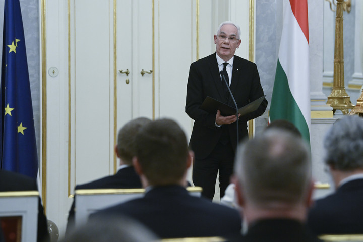 Balog Zoltán: Csak az élő ige tarthatja egyben a református egyházat