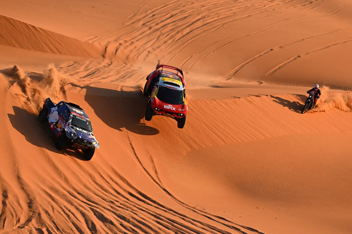Dakar-rali – Loeb nyerte a kétnapos szakaszt