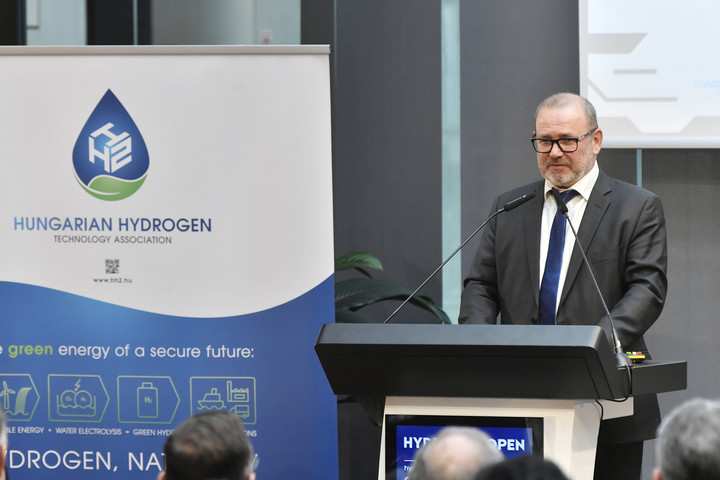 Fotó: MTI/Lakatos Péter Lantos Csaba: Folytatódhat a megújuló energia térnyerése Magyarországon