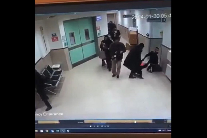 Mint a legdurvább akciófilmekben + VIDEÓ