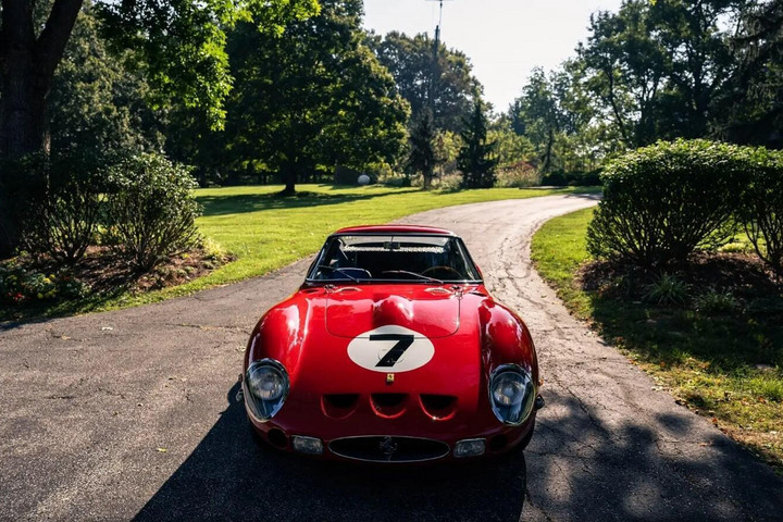 Úgy élhet egy hétig, mint Enzo Ferrari