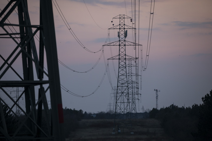 Előkészítik a román és moldovai energetikai hálózat összekötését
