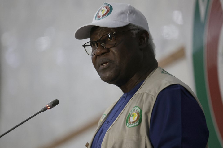 Fotó: AFP/Michele Spatari Sierra Leonéban árulás címén vádat emeltek Ernest Bai Koroma volt elnök ellen