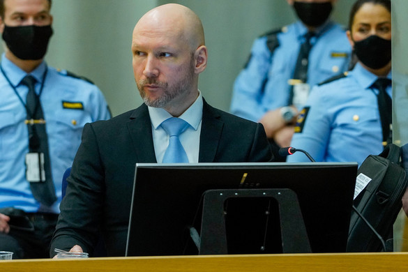 Breiviknek nem tetszenek a börtönkörülmények