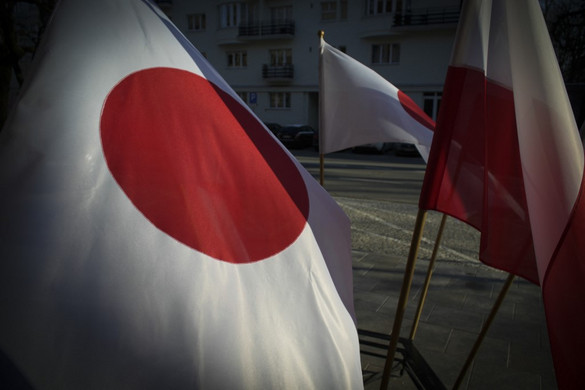 Japán hajók már nem használják a Vörös-tengeren átvezető útvonalat
