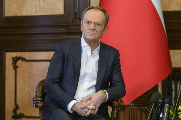Lengyelországban Tuskot hitleristának bélyegezték