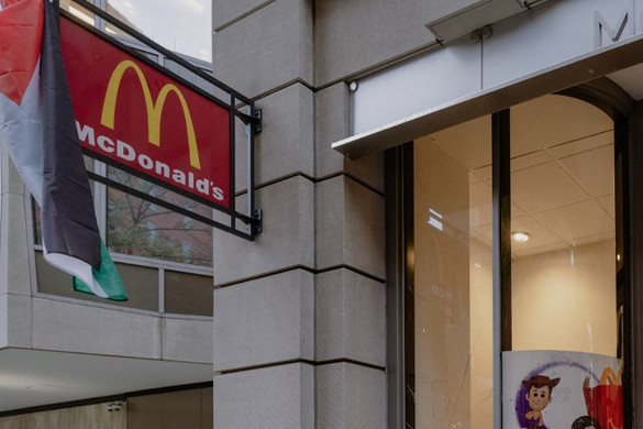 Állítólagos Izrael-pártisága miatt bojkottálják a McDonald'sot a muszlim országokban