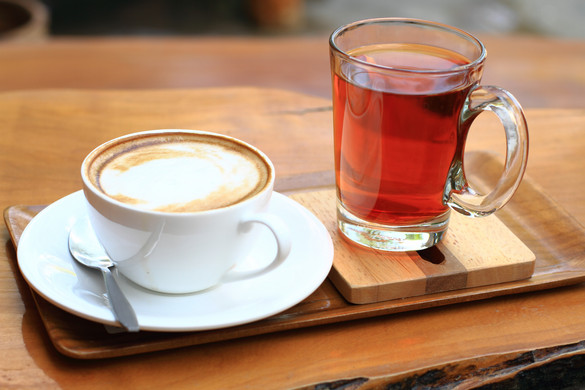 Melyik a hatásosabb: a kávé vagy a tea?
