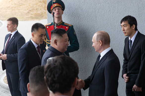 Rejtélyes, félelmetes szállítmány indult el Észak-Koreából