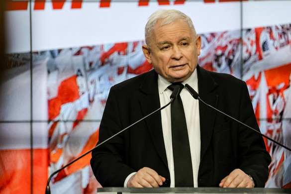 Jaroslaw Kaczynski: Donald Tusk csatlakozzon az uniós migrációs paktum elleni népszavazási kezdeményezéshez!