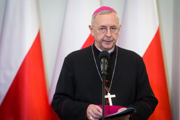 A lengyel püspöki konferencia elnöke közbenjárását ígérte az elítélt ellenzéki politikusok érdekében