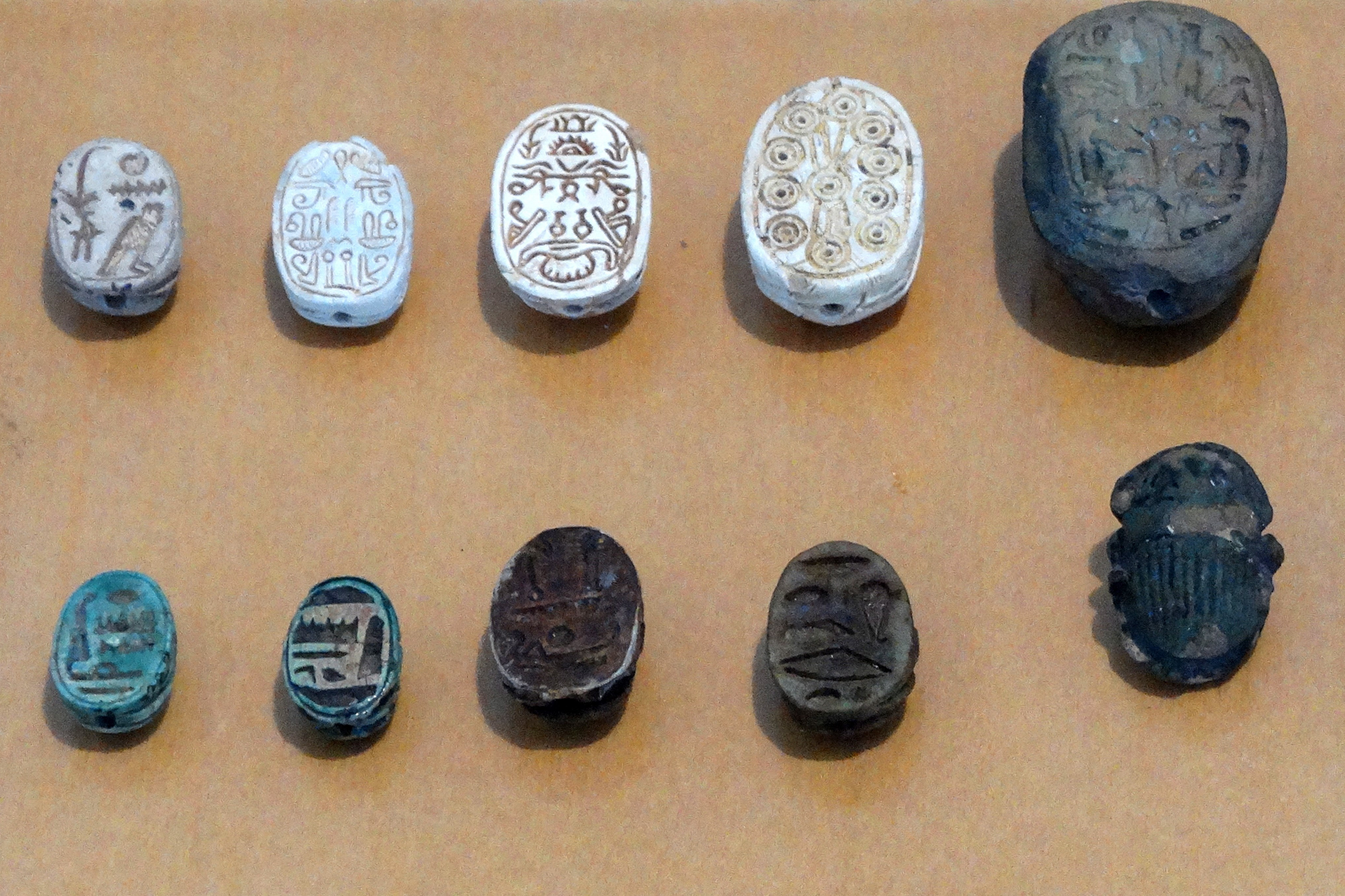 Hihetetlen felfedezés, ősi „szkarabeusz” amulettet találtak