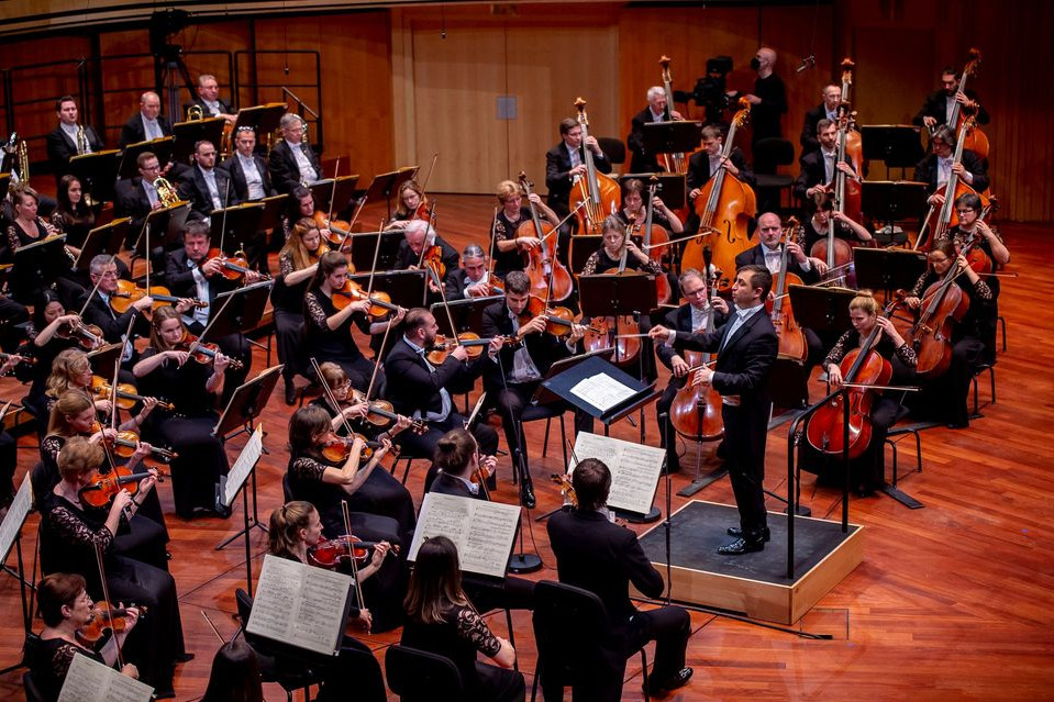 Johannes Brahms három kiemelkedő darabját szólaltja meg a Müpában a MÁV Szimfonikus Zenekar