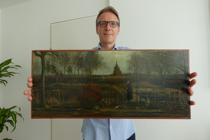 Újra kiállítottak egy ellopott Van Gogh-festményt