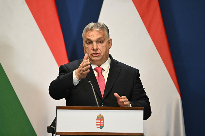 Fotó: AFP/Attila Kisbenedek Orbán Viktor: Ma is vannak köztünk tanúk, akik átélték a vörösök börtöneit