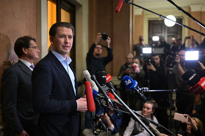 Fotó: AFP/Joe Klamar Sebastian Kurznak mégsem kell börtönbe mennie