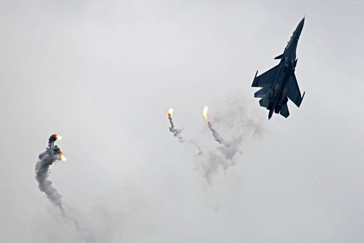 Fotó: AFP/Roslan Rahman Svéd fémparádé thai csirkével, sörrel, őserdővel és szavannával