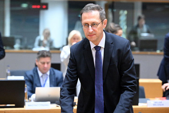 Varga Mihály: A kormány tovább csökkenti az államadósságot
