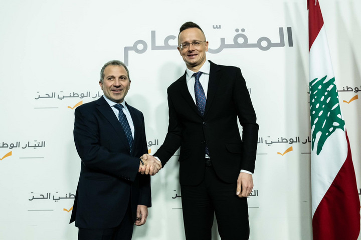 Szijjártó Péter: Szankciók helyett segíteni kell Libanont a konfliktus kiszélesedésének megelőzése érdekében