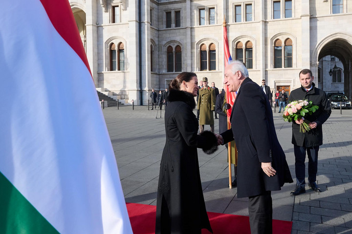 Fotó: Facebook/Novák Katalin Novák Katalin: Undorodom a pedofíliától