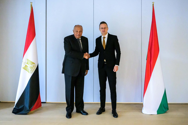 Fotó: Facebook/Szijjártó Péter Szijjártó Péter: Minden támogatást meg kell adni Egyiptomnak