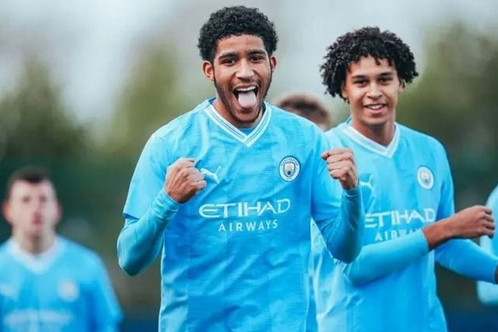 Fotó: Manchester City Facebook-oldala Michael Okeke is magyar válogatott lehet?