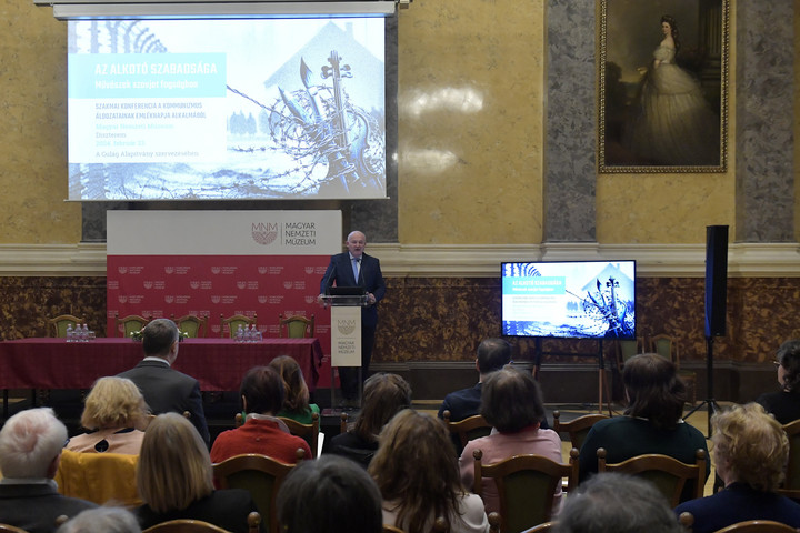 Fotó: MTI/Soós Lajos Megkezdődött Az alkotó szabadsága – Művészek a szovjet fogságban című konferencia a Magyar Nemzeti Múzeumban