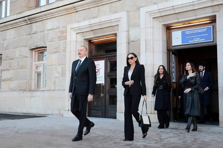 Fotó: AFP/Azerbaijani Presidency/Handout A hivatalban lévő elnök nyert az elnökválasztáson Azerbajdzsánban