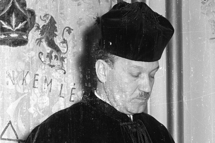 Fotó: Wikipedia/Fortepan/Sándor Bauer ÉS AKKOR 42. – A rabbi betűi